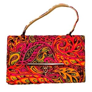 Pucci vibes vintage clutch.